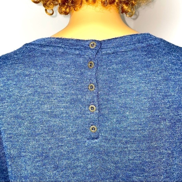 Lucky Brand Bell Sleeve Button-Back Sweatshirt – Size Small - Picture 5 of 9